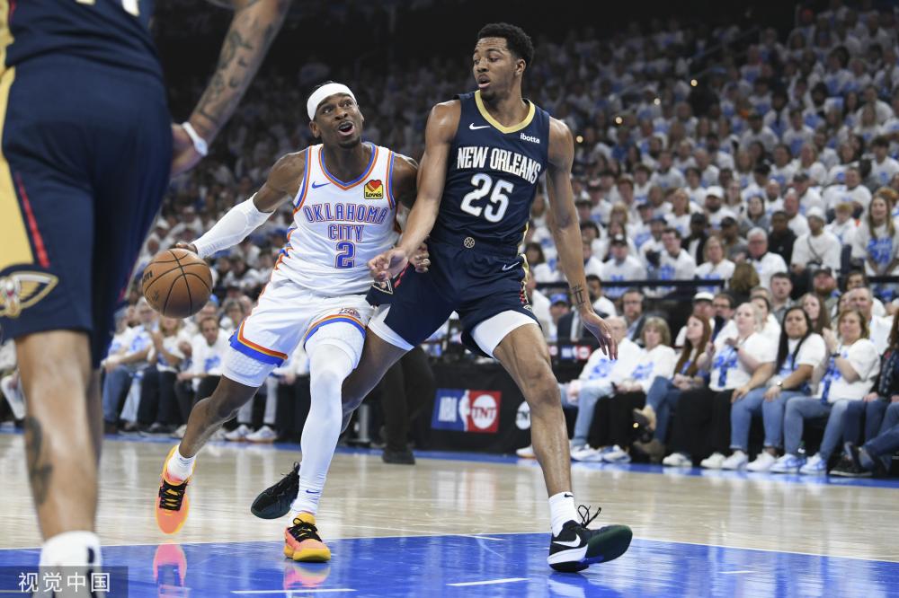 在开场不久 在开场不久