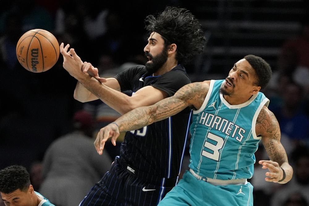 球场上的魔 球场上的魔